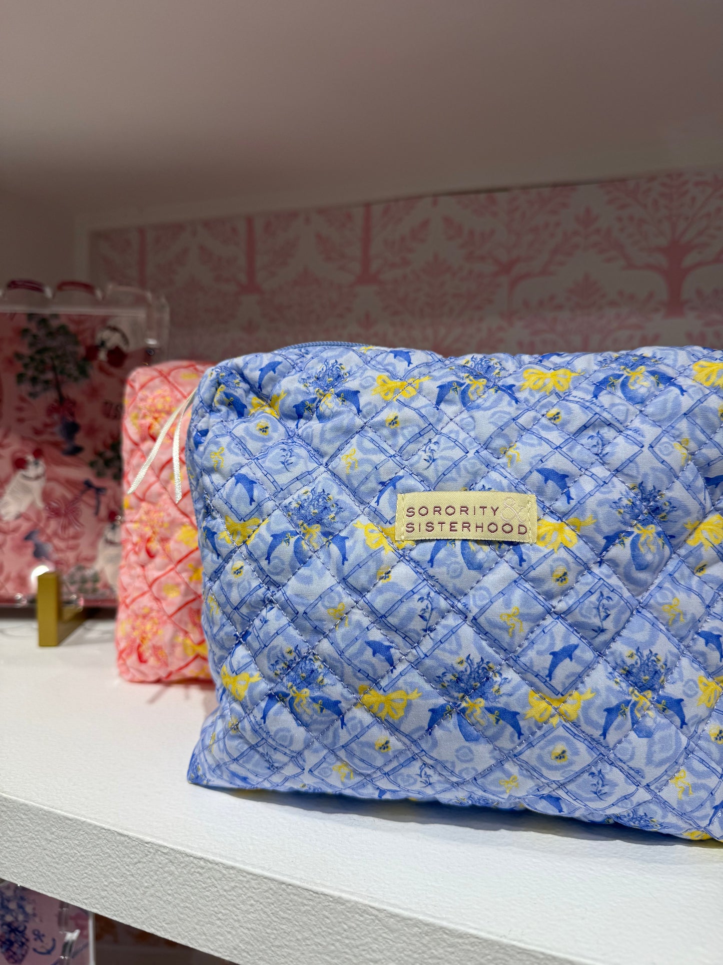 Delta Delta Delta Toiletry Bag