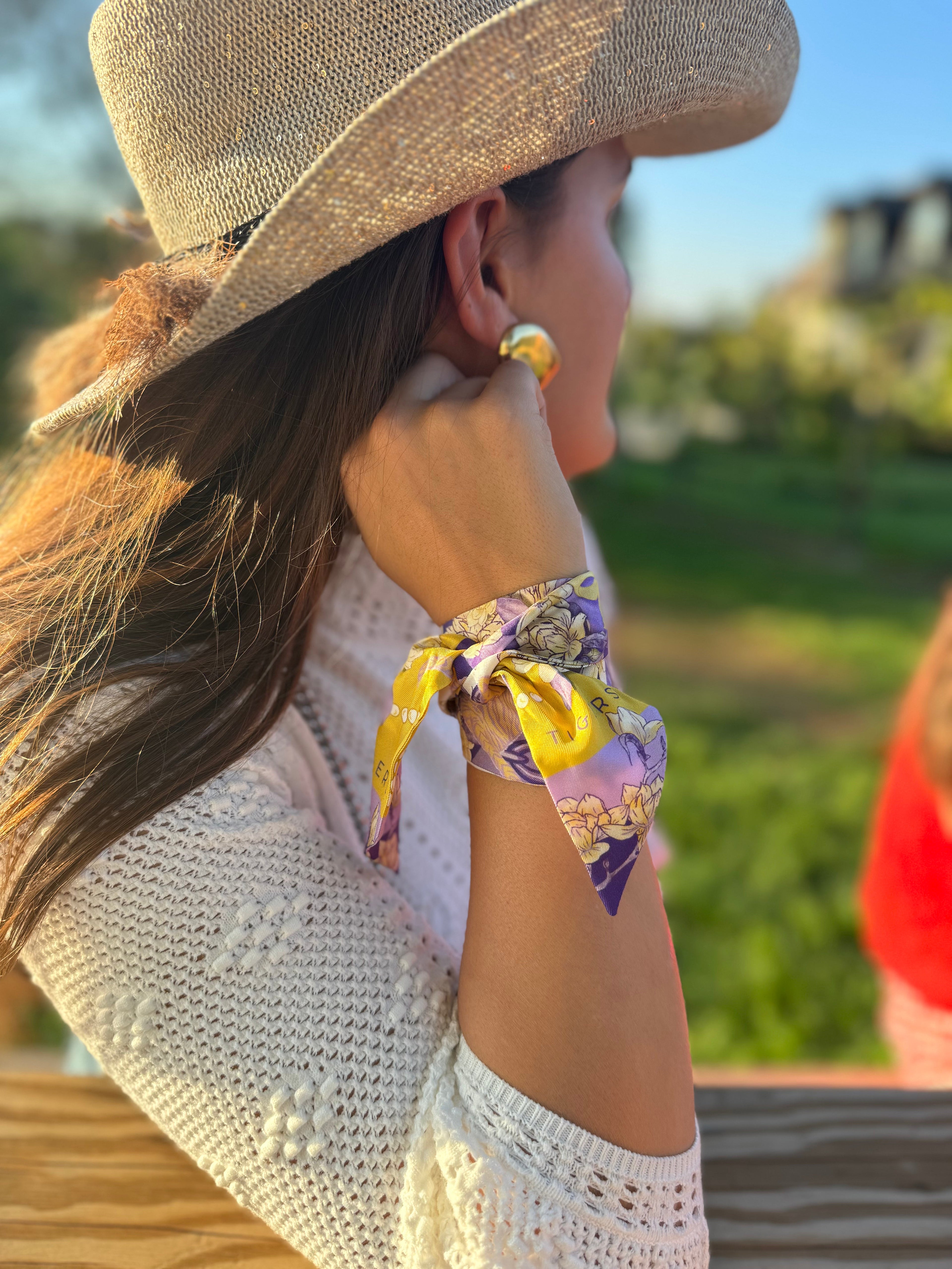 Baton Rouge Heirloom Scarflette