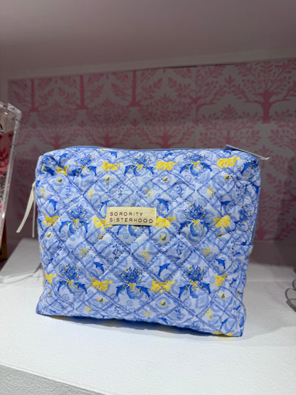 Delta Delta Delta Toiletry Bag